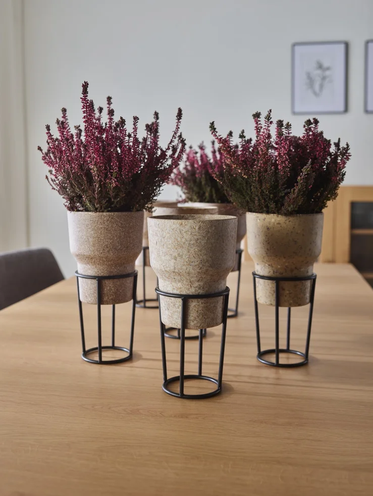 Ceramiczne wazony.